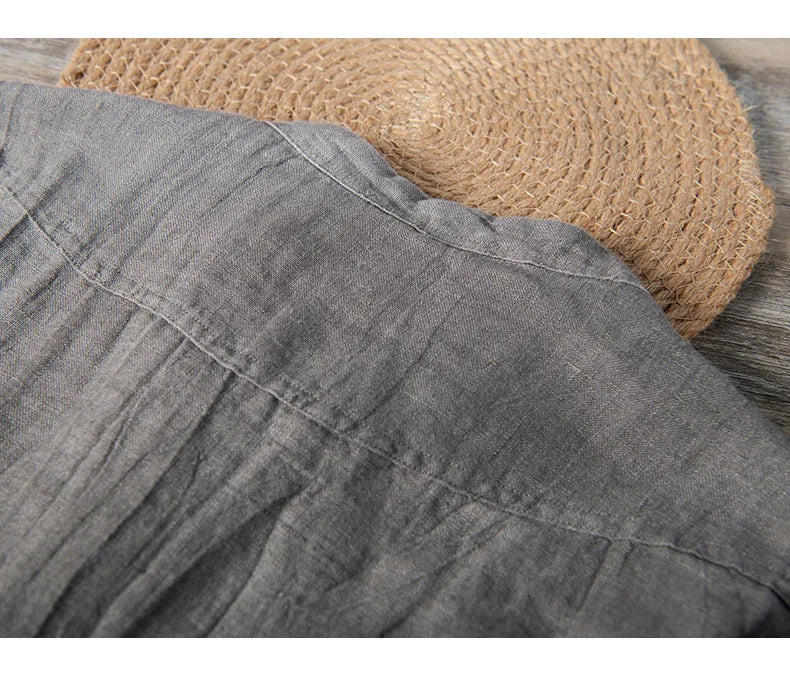 Vintage Men's lightweight short-sleeved 100% linen shirt